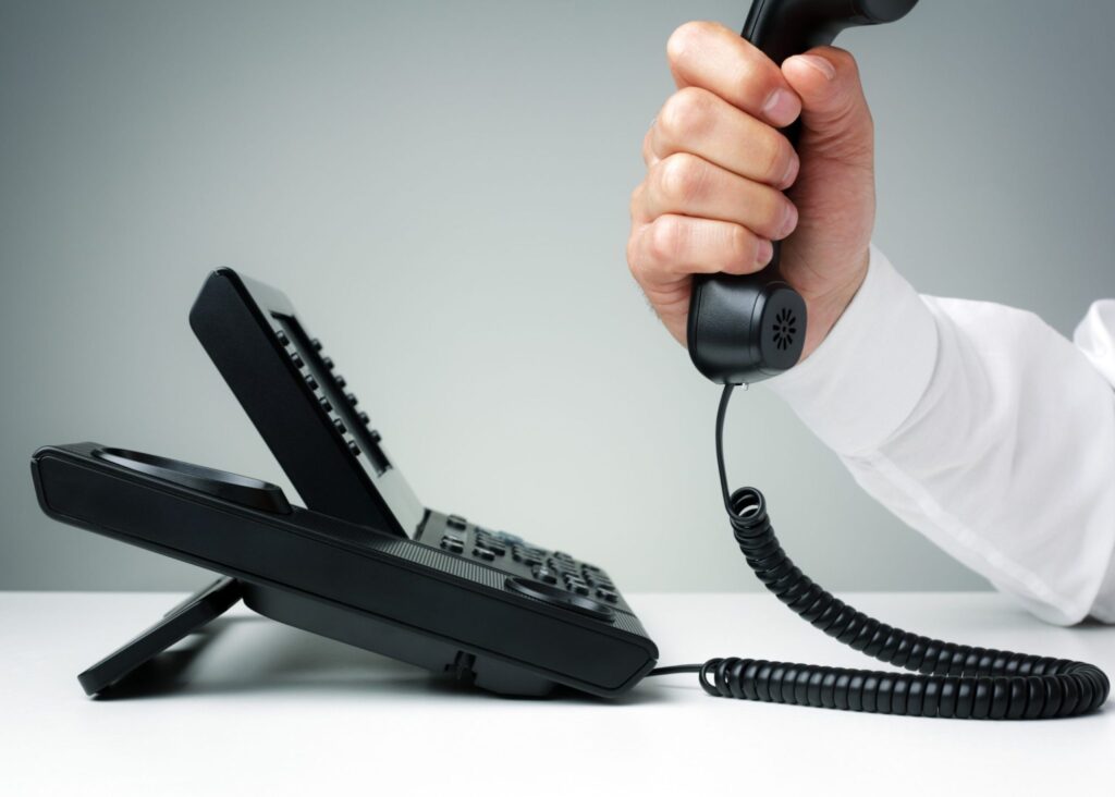 IT Services on VoIP Phone