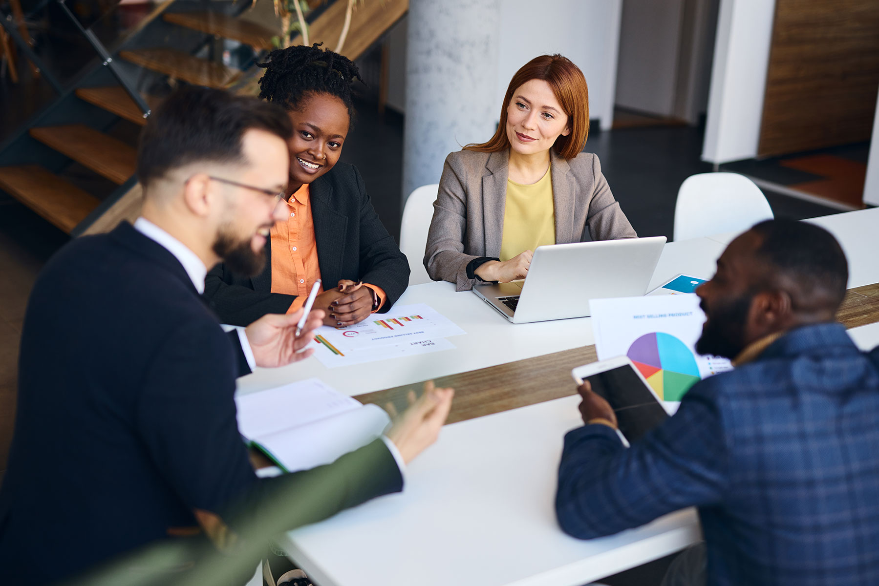 meeting on business internet speeds
